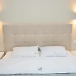 Boris House אוגניאנובו