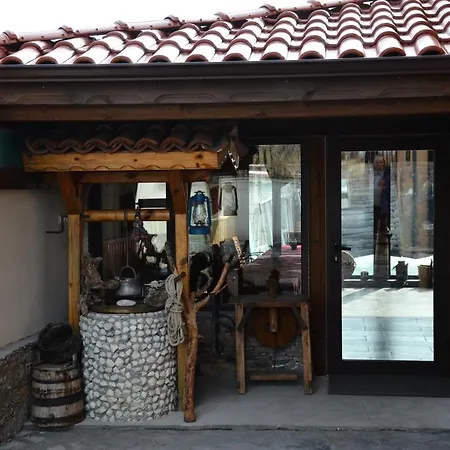 Konukevi Boris House 4*