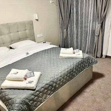 Boris House Guest house *