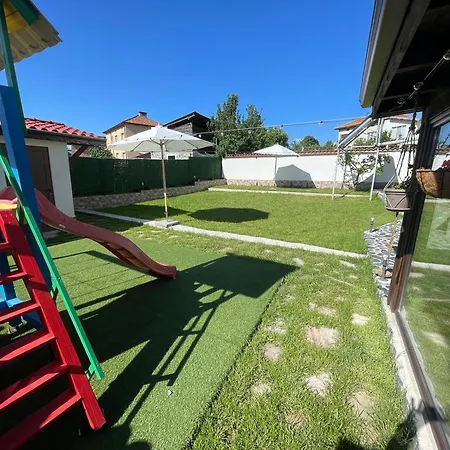 ゲストハウス Boris House